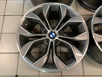 Cerchi in lega 19 originali Bmw X3 X4 perfetti