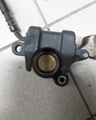 PINZA FRENO posteriore YAMAHA FZ6 600 FAZER 2004