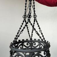 lampadario in ferro battuto