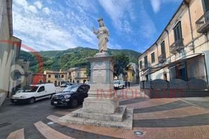 Stabile/Palazzo Montella [Cod. rif 3232944VRG]