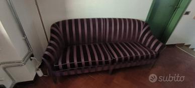 Divano in perfette condizioni 