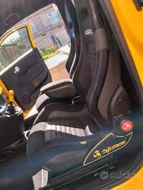 Interno sabet 595