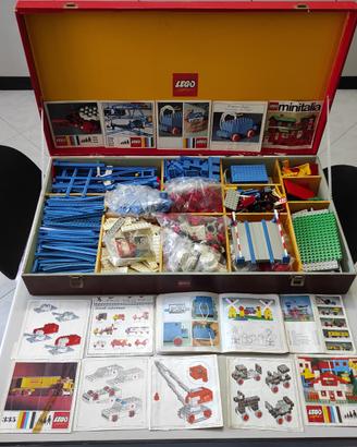 Treno LEGO anni ’70 con kit rari vintage