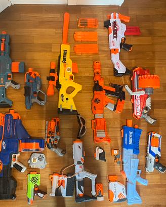 Collezione di nerf acquistabili separatamente
