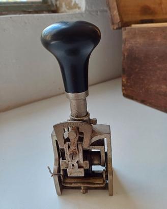 Antico numeratore automatico