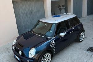 Mini Cooper R50 Checkmate 
