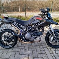 ducati hypermotard 796