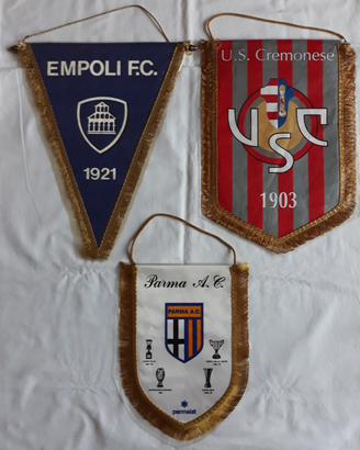 3 Gagliardetti Empoli Cremonese Parma calcio