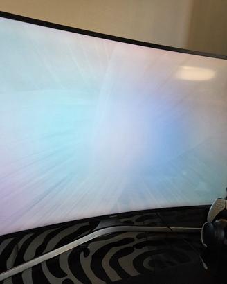 TV 49 pollici curvo Samsung 4K
