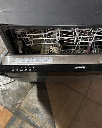 Lavastoviglie incasso smeg