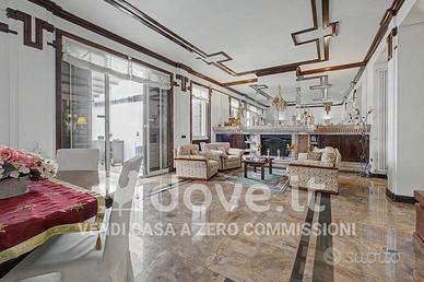 Villa di 240 m² con più di 5 locali e box auto dop