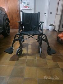 SEDIA A ROTELLE PIEGHEVOLE 