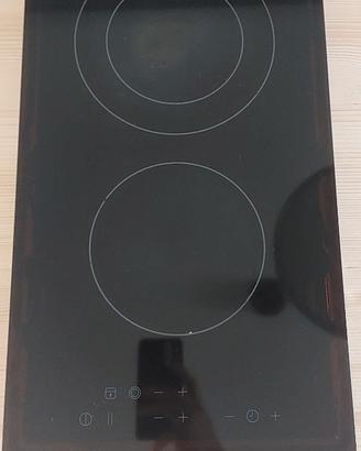 Piano cottura elettrico in  vetroceramica