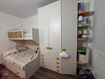 Cameretta con letto castello+armadi