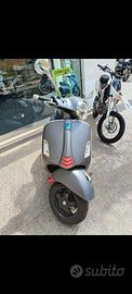 Piaggio Vespa 300 GTS