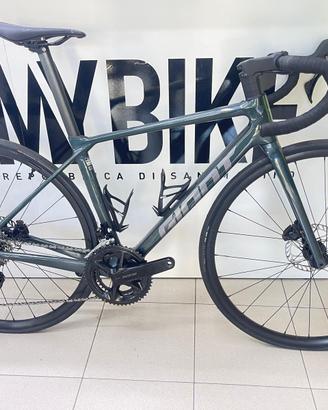 GIANT TCR ADVANCED1