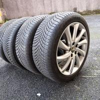 RUOTE 225/45 R17 CON CERCHI IN LEGA