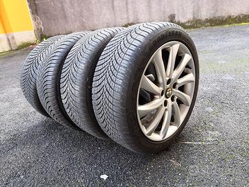 RUOTE 225/45 R17 CON CERCHI IN LEGA