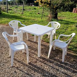 tavolo + sedie plastica da giardino