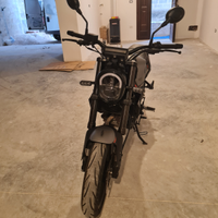 Vendo moto Benelli Leoncino 125