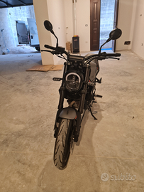 Vendo moto Benelli Leoncino 125