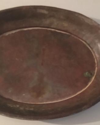 Pentola ornamentale in rame antico