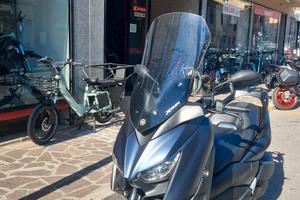 Yamaha X-Max 300
