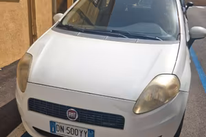 Fiat grande punto neopatentati 75 cv diesel