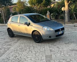 Fiat grande punto 1.2 benzina 2009 neopatentato