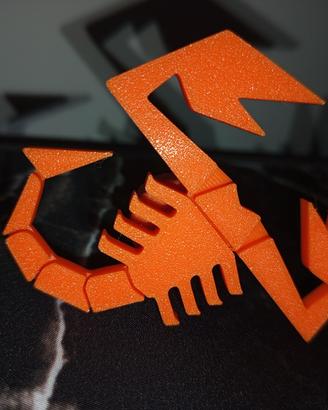 Stemma ispirato al logo Abarth per paraurti 