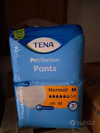 4 pacchi Tena Assirbenti a mutandina