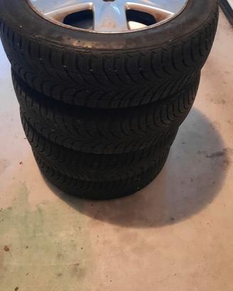 Cerchi lega + gomme invernali 