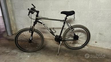 Mountain bike Crow 26". Cambio Shimano