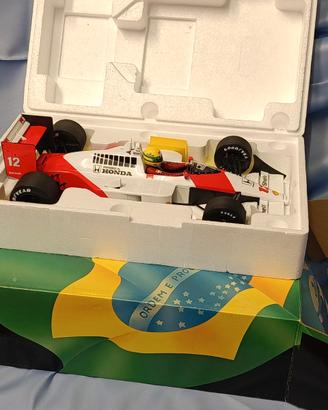Modellino Auto Ayrton Senna McLaren Honda 1:12