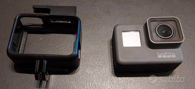 GoPro Hero 5 Black + accessori