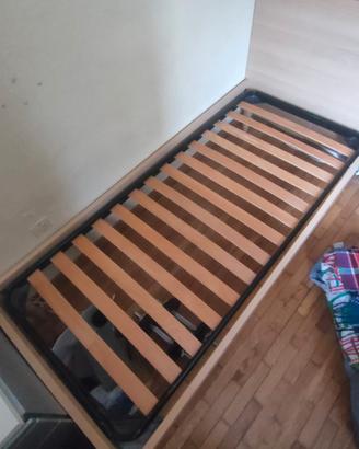 letto singolo con materasso