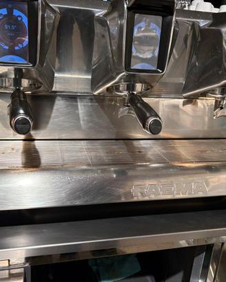 Macchina caffe e macinino faema