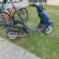 piaggio zip