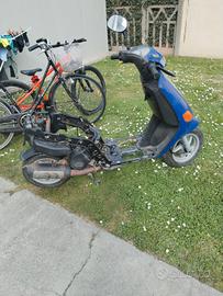 piaggio zip