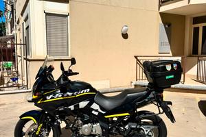 SUZUKI V-STROM 650