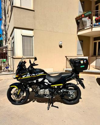 SUZUKI V-STROM 650