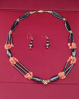 collana e orecchini in pirite e corallo rosa