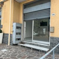 Ex Negozio parrucchiera Senago