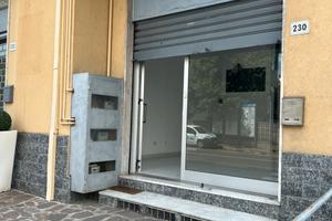 Ex Negozio parrucchiera Senago