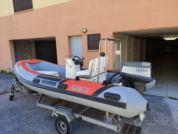 Carrello motore e gommone