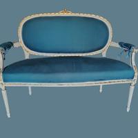 Poltrone e divanetto anni 60