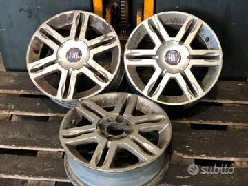 3 Cerchi in Lega Fiat Panda 14 Pollici
