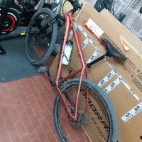 Orbea Onna 29' e Pinarello FP3 Onda