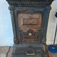 stufa a legna in ghisa