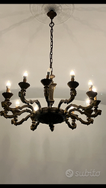 Lampadario in bronzo dorato